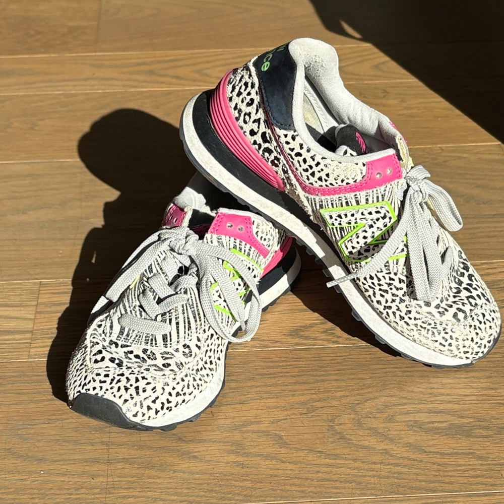 NEW BALANCE 574 Cheeta Print